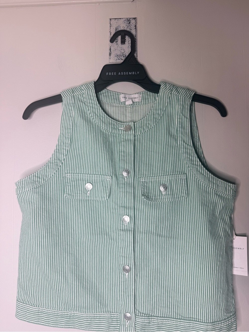Free Assembly Mint Green Striped Sleeveless Button-Front Vest